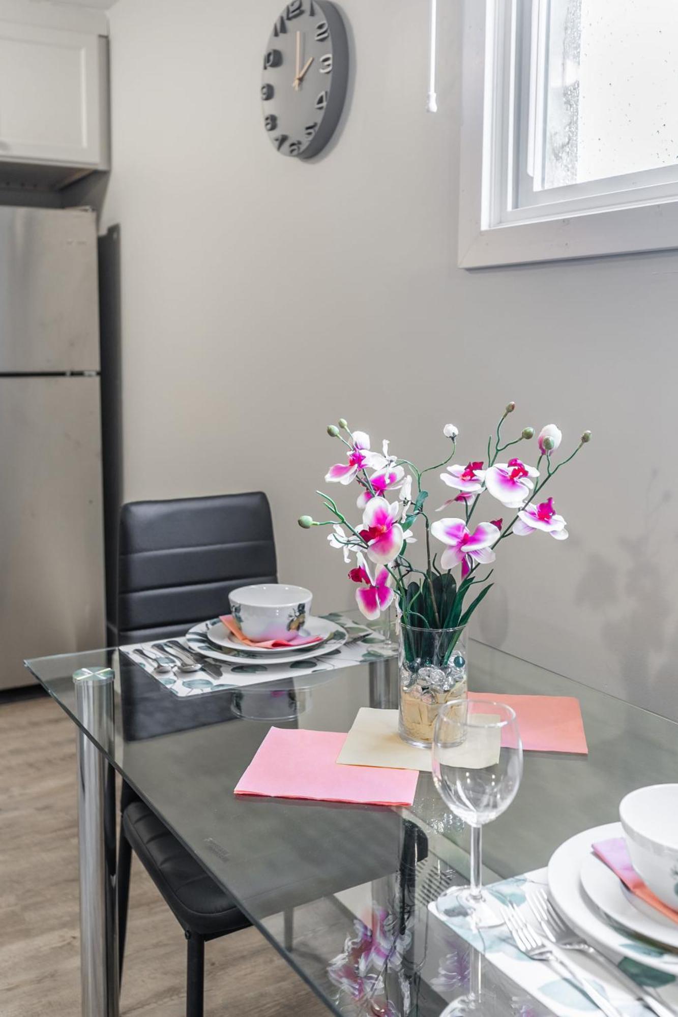 1Br Basement Condo - James Street Hamilton Esterno foto
